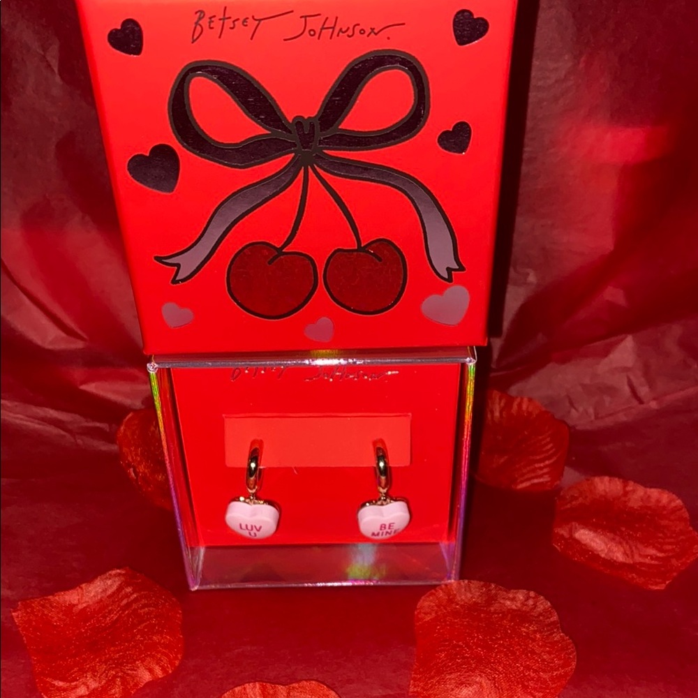 Betsey Johnson Heart Earrings - Picture 2 of 4